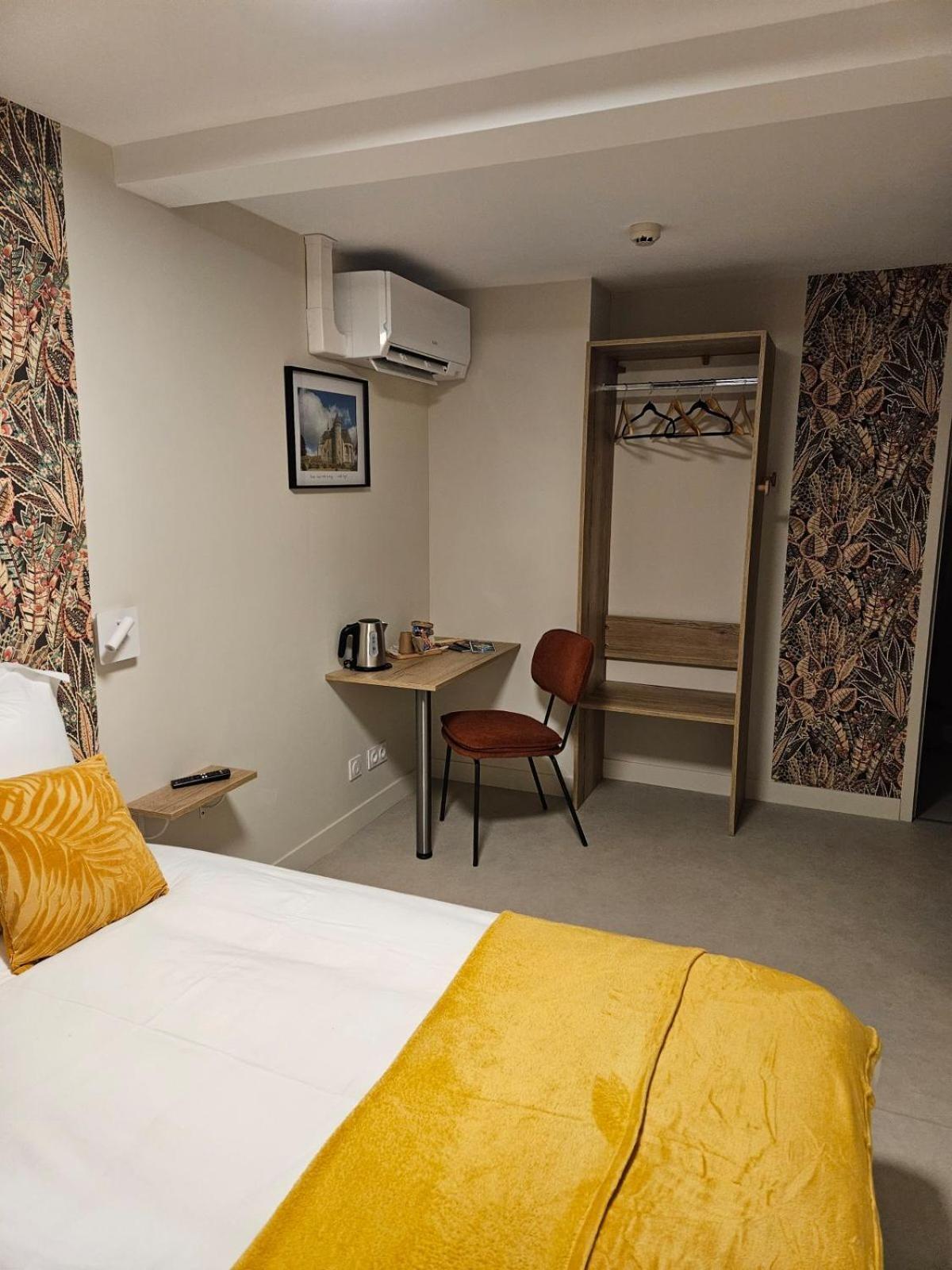 Auberge Du Prieure Saint-Angel  Εξωτερικό φωτογραφία